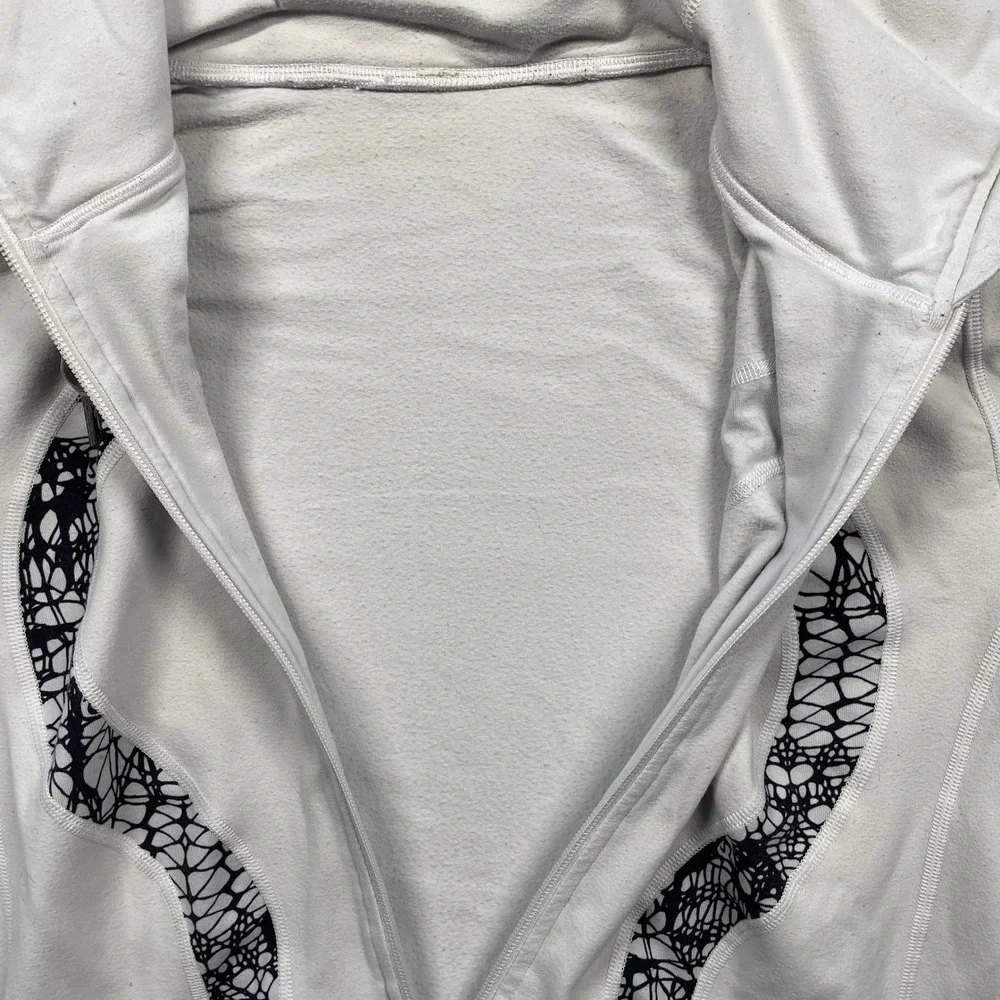 lululemon athletica wrap yourself